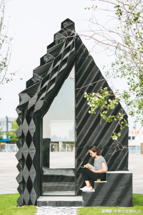 DUS建筑師建造的3D打印迷你小屋，來源：Sophie van den Hoek
