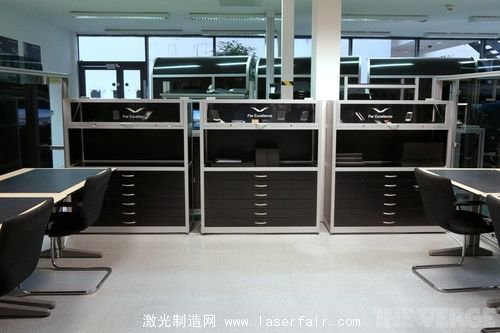 一探Vertu總部究竟：最奢侈的手機(jī)是怎么造出來(lái)的？