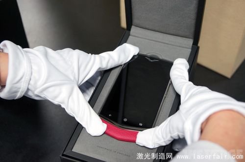 一探Vertu總部究竟：最奢侈的手機(jī)是怎么造出來(lái)的？
